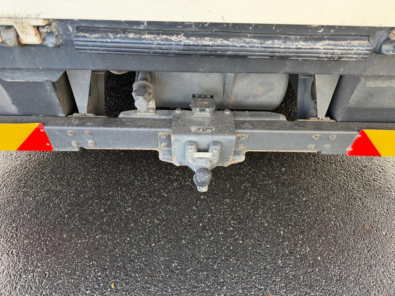 Mercedes-Benz Atego Atego 816 4 x 2 - Kamion sa tovarnim sandukom: slika 4 Mercedes-Benz Atego Atego 816 4 x 2 - Kamion sa tovarnim sandukom: slika 4