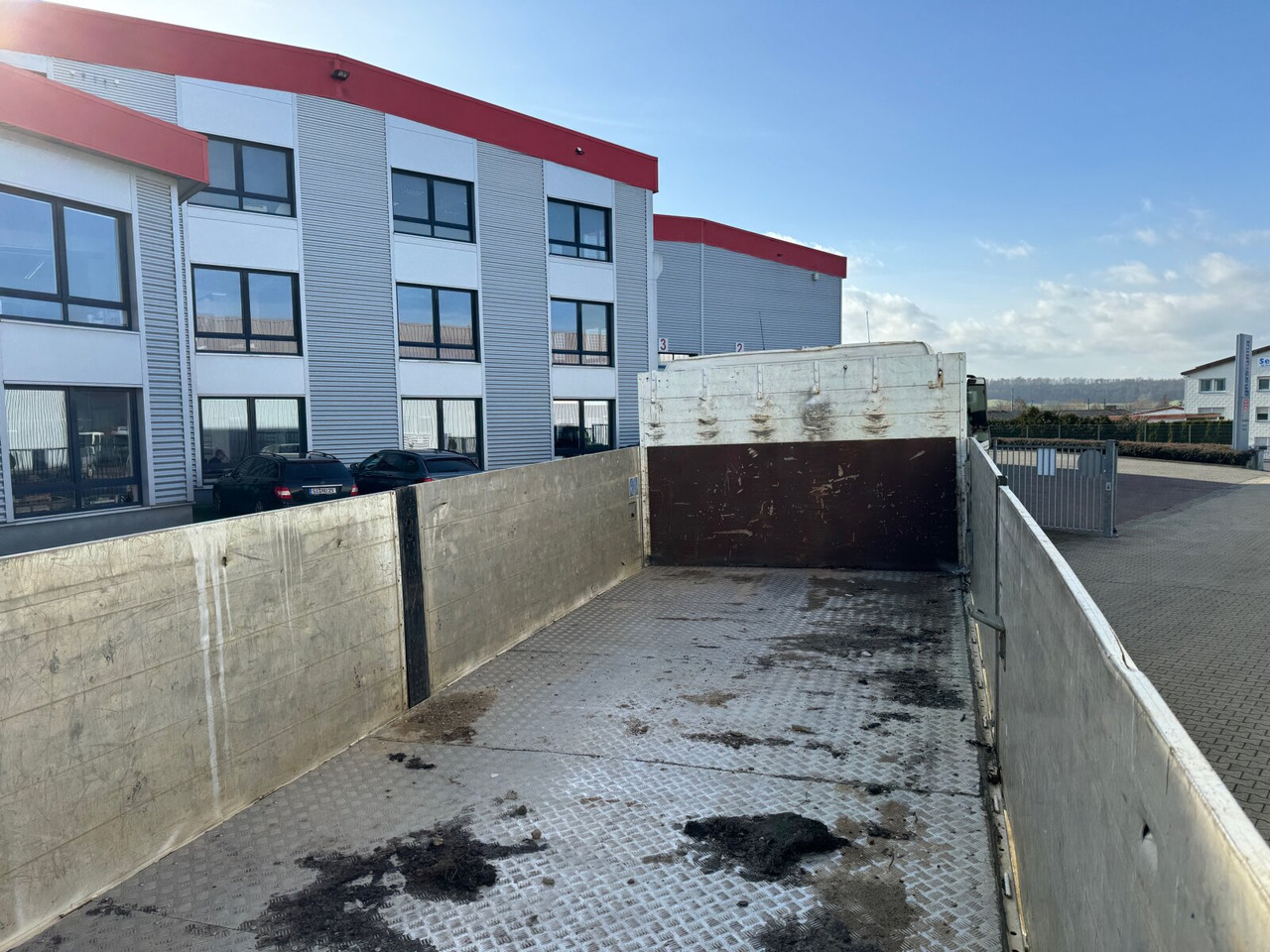 Mercedes-Benz Axor 2536/43 L 6x2 Axor 2536/43 L 6x2 mit Heckkran Palfinger PK 24502 F - Kamion sa dizalicom: slika 2 Mercedes-Benz Axor 2536/43 L 6x2 Axor 2536/43 L 6x2 mit Heckkran Palfinger PK 24502 F - Kamion sa dizalicom: slika 2