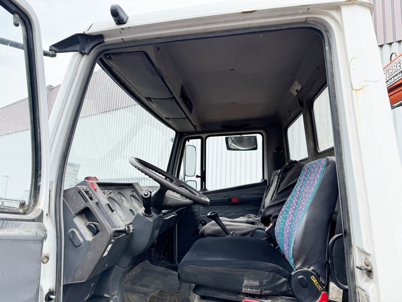 Mercedes-Benz LK 814 4x2 LK 814 4x2, 6-Zylinder, Kran Tirre Euro 35 - Kamion sa dizalicom, Kamion sa tovarnim sandukom: slika 3 Mercedes-Benz LK 814 4x2 LK 814 4x2, 6-Zylinder, Kran Tirre Euro 35 - Kamion sa dizalicom, Kamion sa tovarnim sandukom: slika 3