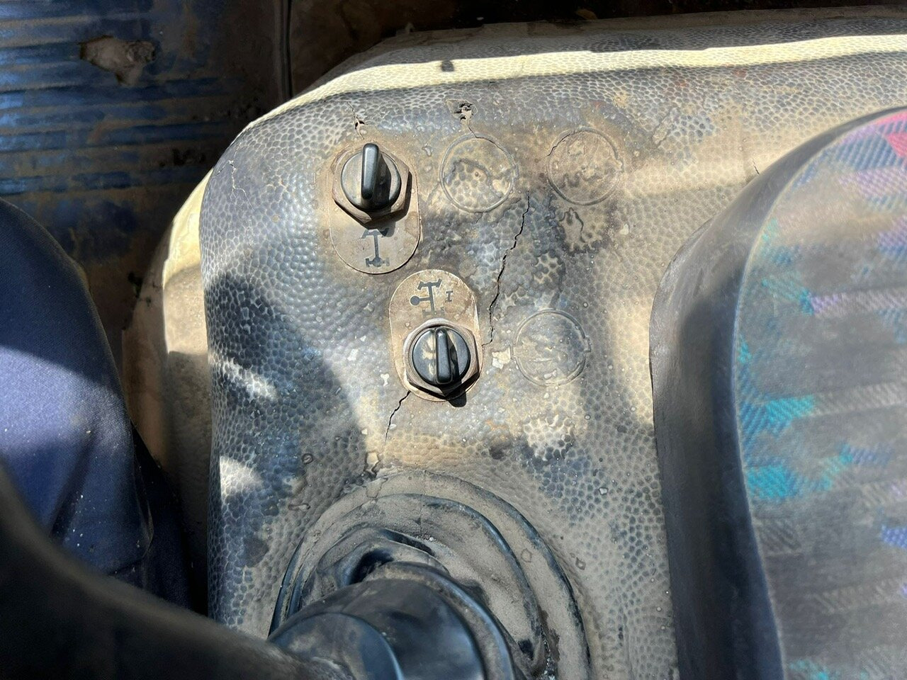 Mercedes-Benz LK 817 4x2 LK 817 4x2/37, City-Abroller, 6-Zylinder Motor - Kamion sa hidrauličnom kukom: slika 3 Mercedes-Benz LK 817 4x2 LK 817 4x2/37, City-Abroller, 6-Zylinder Motor - Kamion sa hidrauličnom kukom: slika 3