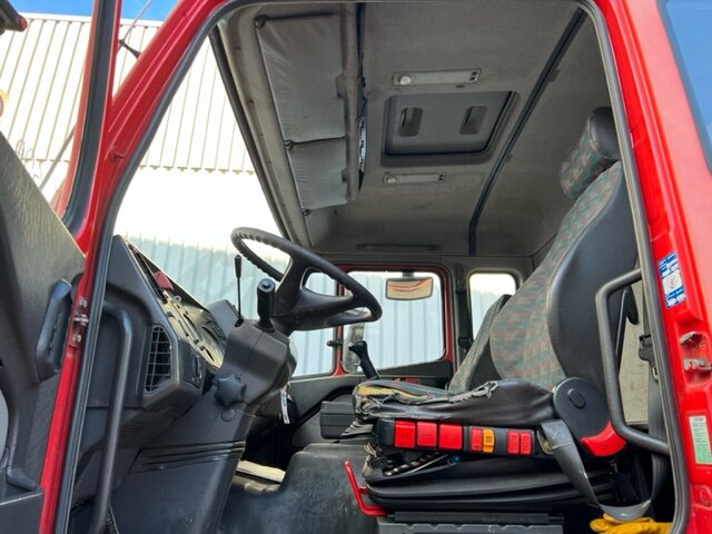 Mercedes-Benz SK II 25/2634 K 6x4 SK II 25/2634 K 6x4 - Kamion sa golom šasijom i zatvorenom kabinom: slika 2 Mercedes-Benz SK II 25/2634 K 6x4 SK II 25/2634 K 6x4 - Kamion sa golom šasijom i zatvorenom kabinom: slika 2