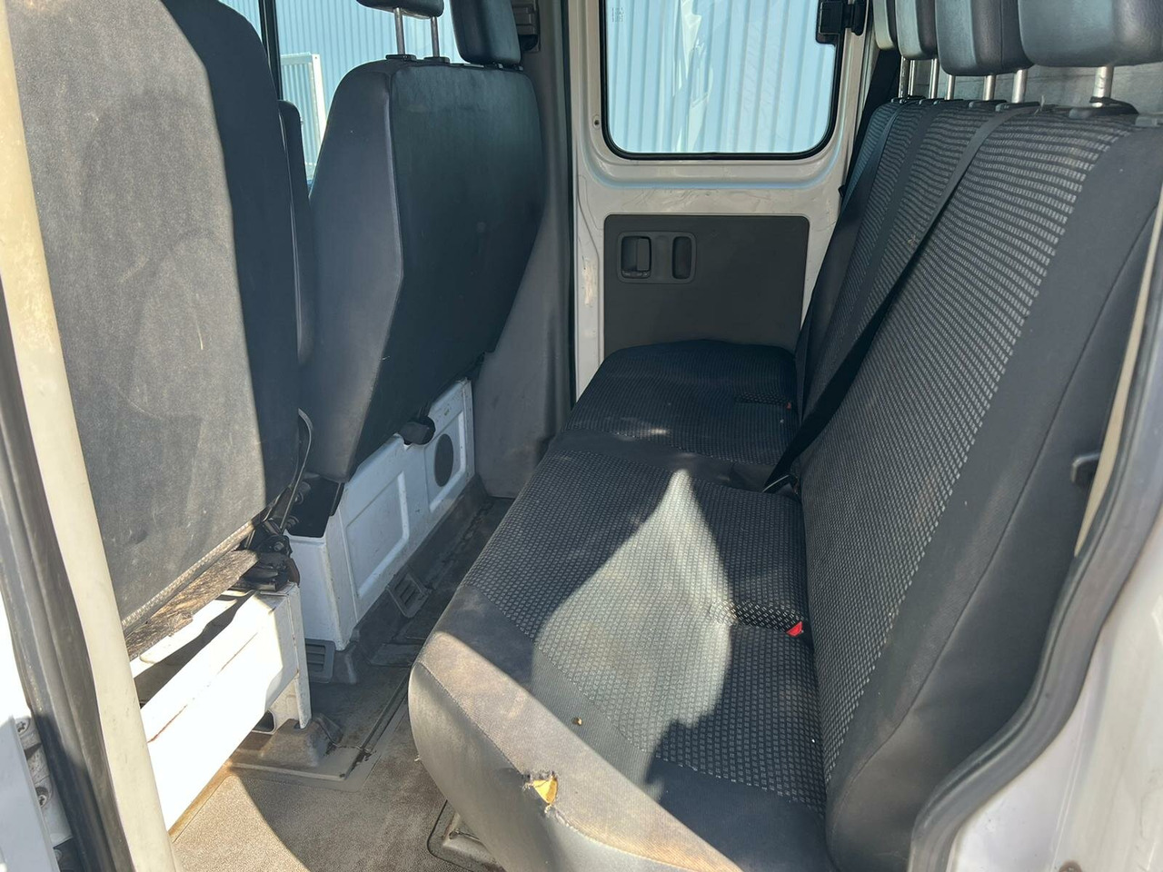 Mercedes-Benz Sprinter 209 CDI 4x2 Doka Sprinter 209 CDI 4x2 Doka - Dostavno vozilo sa ceradom, Dostavno vozilo sa duplom kabinom: slika 4 Mercedes-Benz Sprinter 209 CDI 4x2 Doka Sprinter 209 CDI 4x2 Doka - Dostavno vozilo sa ceradom, Dostavno vozilo sa duplom kabinom: slika 4