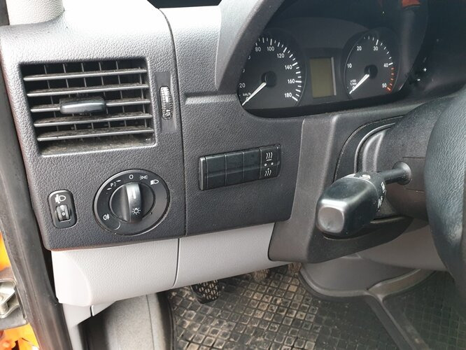 Mercedes-Benz Sprinter 313 KA 4x2 Sprinter 313 KA 4x2 - Furgon: slika 3 Mercedes-Benz Sprinter 313 KA 4x2 Sprinter 313 KA 4x2 - Furgon: slika 3