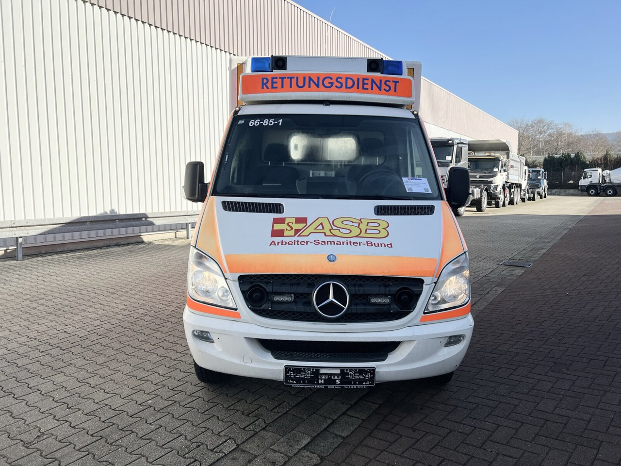 Vozilo hitne pomoći Mercedes-Benz Sprinter 516 CDI 4x2 Sprinter 516 CDI 4x2, Rettungswagen, Retarder: slika 8