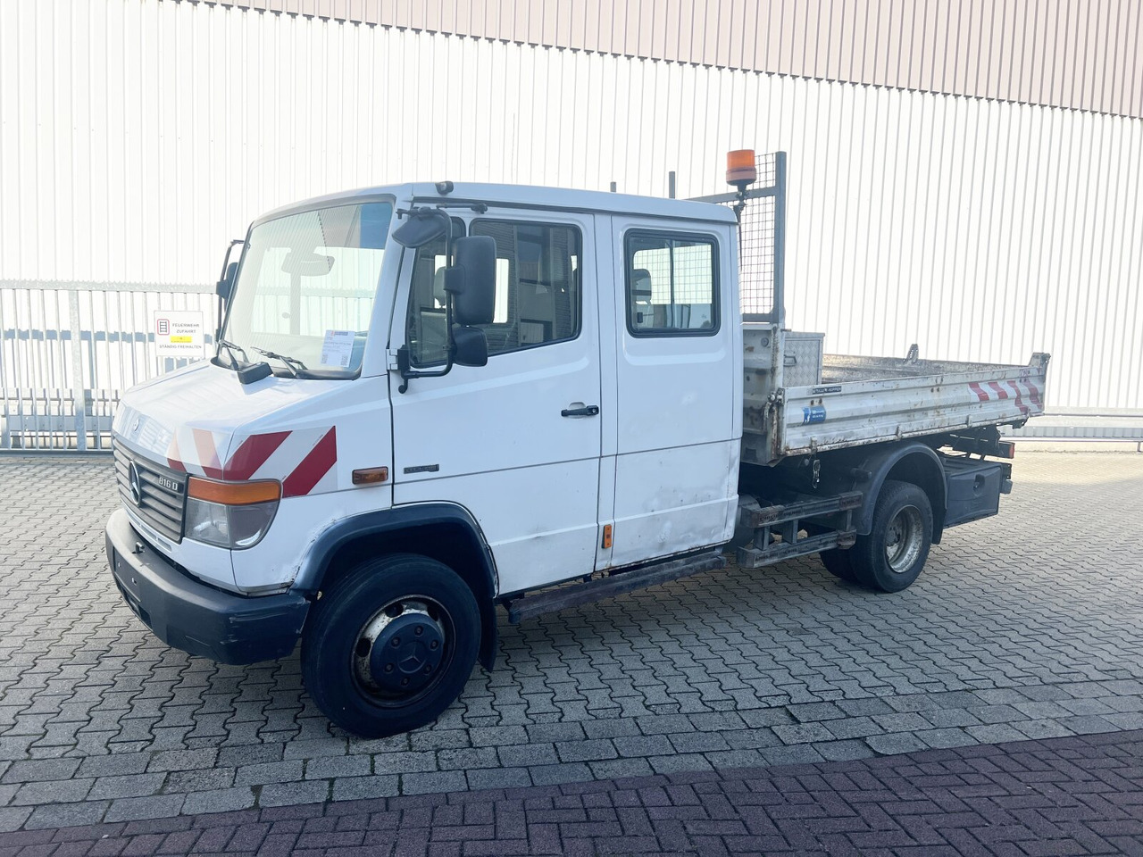 Mercedes-Benz Vario 816 D 4x2 Doka Vario 816 D 4x2 Doka, 2x AHK, Meiller Kipper - Istovarivač: slika 1 Mercedes-Benz Vario 816 D 4x2 Doka Vario 816 D 4x2 Doka, 2x AHK, Meiller Kipper - Istovarivač: slika 1