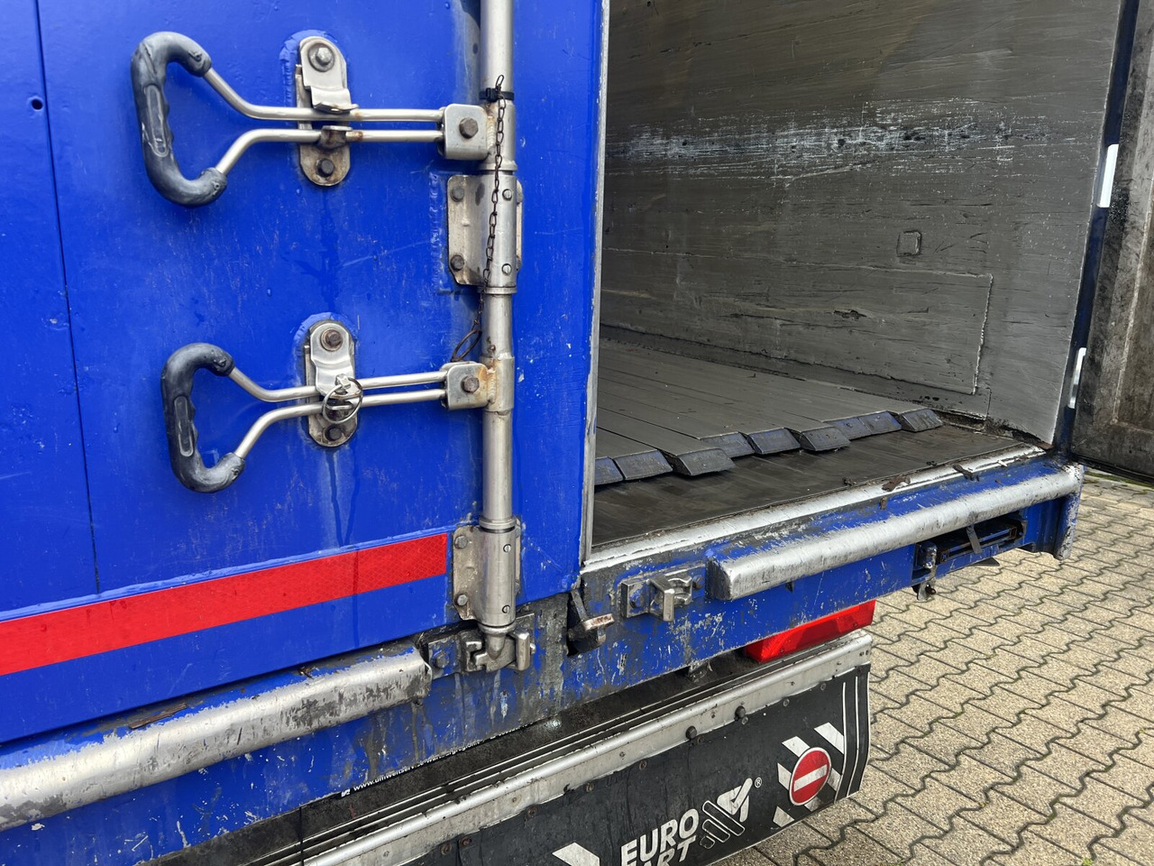 Kraker CF 200 Kraker CF 200 Schubbodenauflieger, ca. 92m³ - Poluprikolica: slika 4 Kraker CF 200 Kraker CF 200 Schubbodenauflieger, ca. 92m³ - Poluprikolica: slika 4