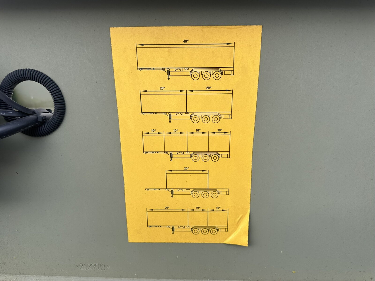 Schmitz Cargobull SCF 24 Containerchassis SCF 24 Containerchassis, Nachlauflenkachse, 2x20/20/30/40ft, Ex-! - Poluprikolica: slika 5 Schmitz Cargobull SCF 24 Containerchassis SCF 24 Containerchassis, Nachlauflenkachse, 2x20/20/30/40ft, Ex-! - Poluprikolica: slika 5