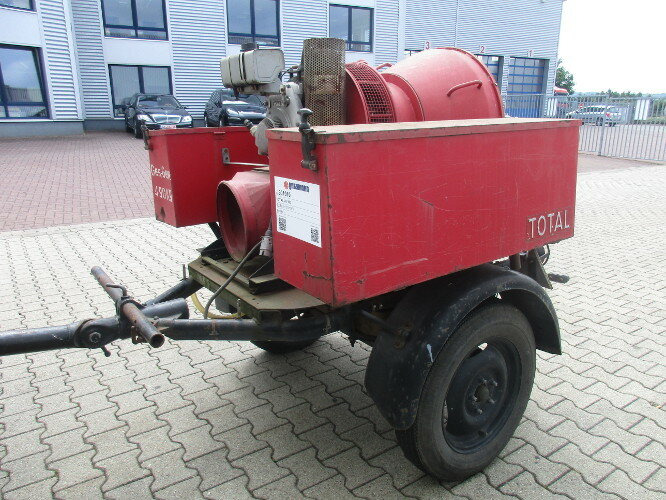 LG 100 880 TOTAL LG 100 Leichtschaumgenerator - Prikolica, Korisno/ Posebno vozilo: slika 1 LG 100 880 TOTAL LG 100 Leichtschaumgenerator - Prikolica, Korisno/ Posebno vozilo: slika 1