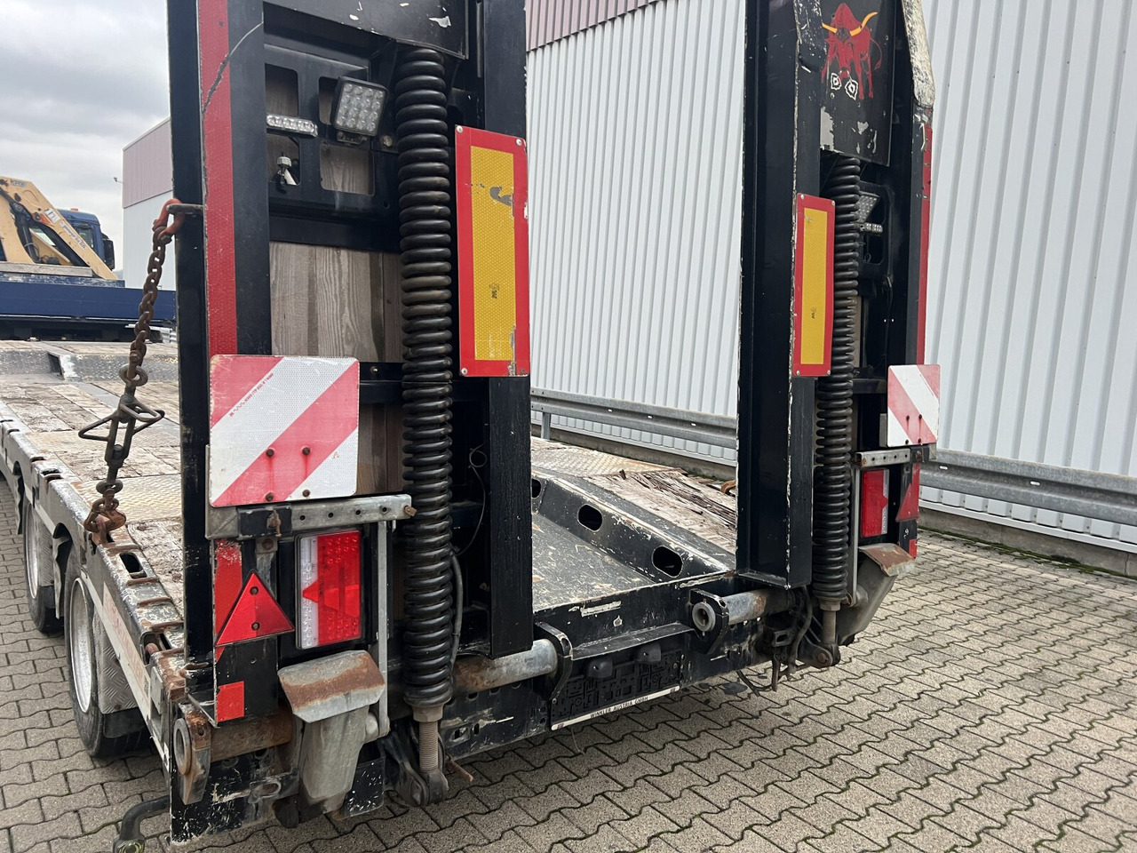 Schwarzmüller T4 G-Serie T4 G-Serie, Schwenkzugöse, Verbr. auf 3m, Baggerstielmulde - Niska prikolica za prevoz: slika 3 Schwarzmüller T4 G-Serie T4 G-Serie, Schwenkzugöse, Verbr. auf 3m, Baggerstielmulde - Niska prikolica za prevoz: slika 3