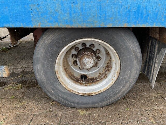 TP2 2080 TP2 2080 - Niska prikolica za prevoz: slika 2 TP2 2080 TP2 2080 - Niska prikolica za prevoz: slika 2