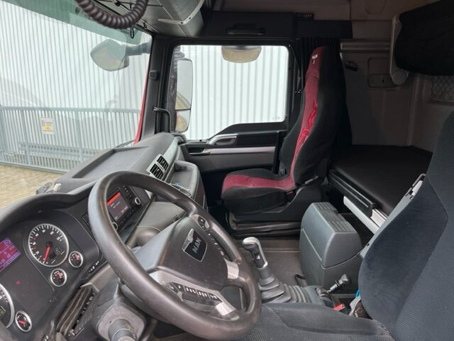 MAN TGX 18.440 4x4H BL TGX 18.440 4x4H BL, HydroDrive, SZM - Tegljač: slika 4 MAN TGX 18.440 4x4H BL TGX 18.440 4x4H BL, HydroDrive, SZM - Tegljač: slika 4