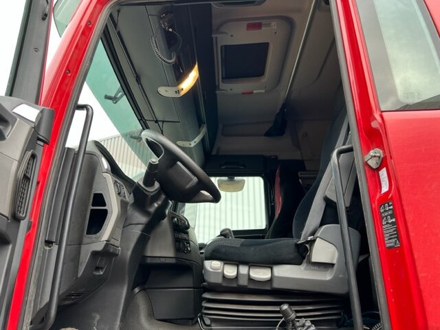 MAN TGX 18.440 4x4H BL TGX 18.440 4x4H BL, HydroDrive, SZM - Tegljač: slika 3 MAN TGX 18.440 4x4H BL TGX 18.440 4x4H BL, HydroDrive, SZM - Tegljač: slika 3