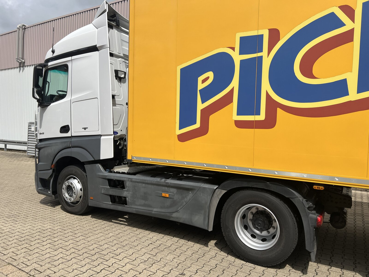 Tegljač Mercedes-Benz Actros 1843 LS 4x2 Actros 1843 LS 4x2, Retarder: slika 9