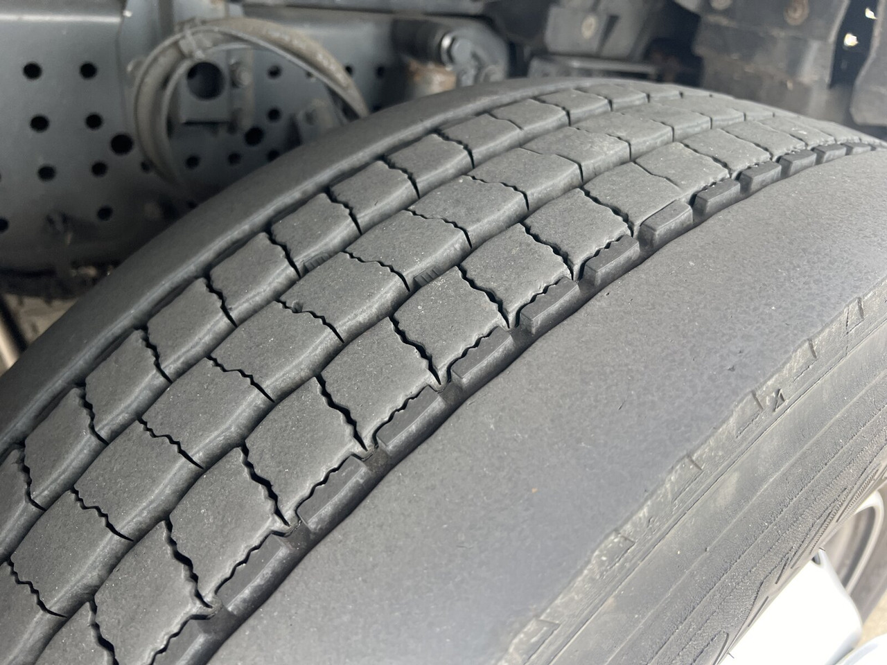 Tegljač Mercedes-Benz Actros 1843 LS 4x2 Actros 1843 LS 4x2, Retarder: slika 13
