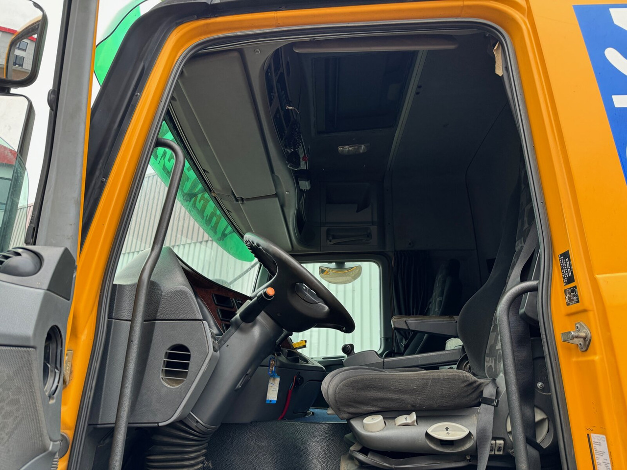 Mercedes-Benz Actros 2654 LS 6x4 Actros 2654 LS 6x4, Retarder, Hydraulik, 100T, V8-Motor - Tegljač: slika 3 Mercedes-Benz Actros 2654 LS 6x4 Actros 2654 LS 6x4, Retarder, Hydraulik, 100T, V8-Motor - Tegljač: slika 3