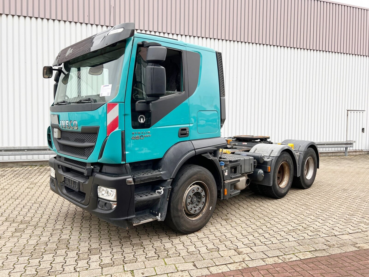 Stralis AT440S46TZ 6x4 Stralis AT440S46TZ 6x4, EEV, Kipphydraulik - Tegljač: slika 1 Stralis AT440S46TZ 6x4 Stralis AT440S46TZ 6x4, EEV, Kipphydraulik - Tegljač: slika 1