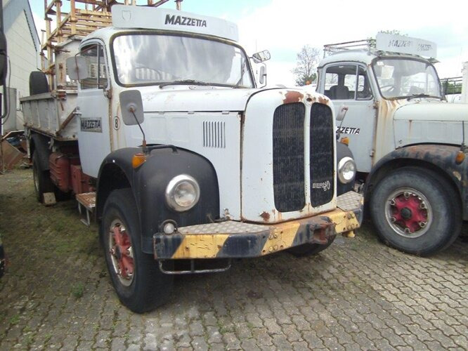 V5 4x2 Saurer V5 4x2 - Istovarivač: slika 1 V5 4x2 Saurer V5 4x2 - Istovarivač: slika 1