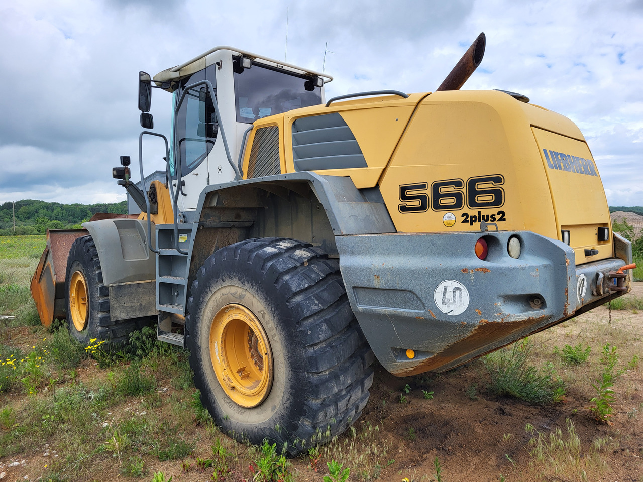 LIEBHERR L566 - Utovarivač točkaš: slika 4 LIEBHERR L566 - Utovarivač točkaš: slika 4