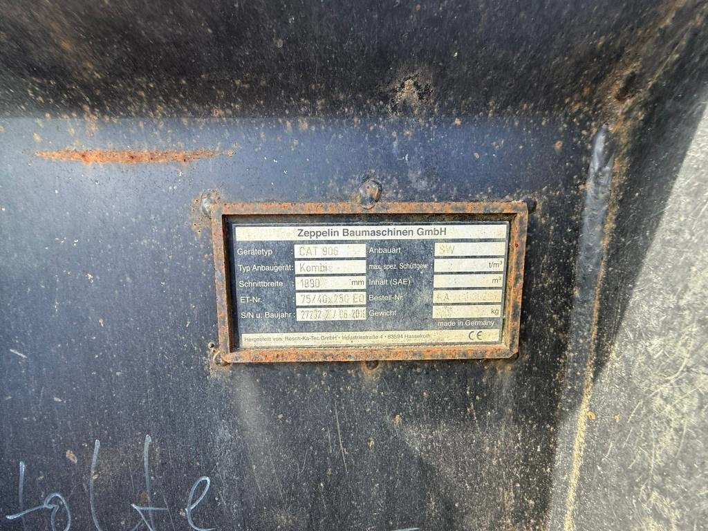 CAT 908 H 2 CAT 908 H 2: slika 9 CAT 908 H 2 CAT 908 H 2: slika 9