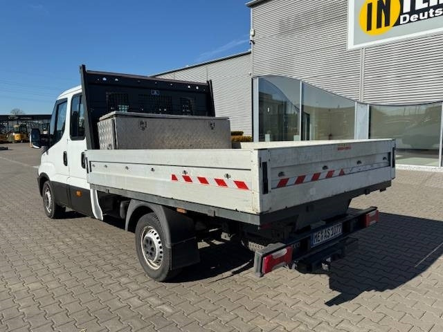 Iveco Daily 35 S12 - Furgon: slika 2 Iveco Daily 35 S12 - Furgon: slika 2