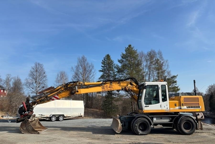 Liebherr A 914 Litronic A2-PL Tiltrotator 30Km/h - Bager točkaš: slika 1 Liebherr A 914 Litronic A2-PL Tiltrotator 30Km/h - Bager točkaš: slika 1