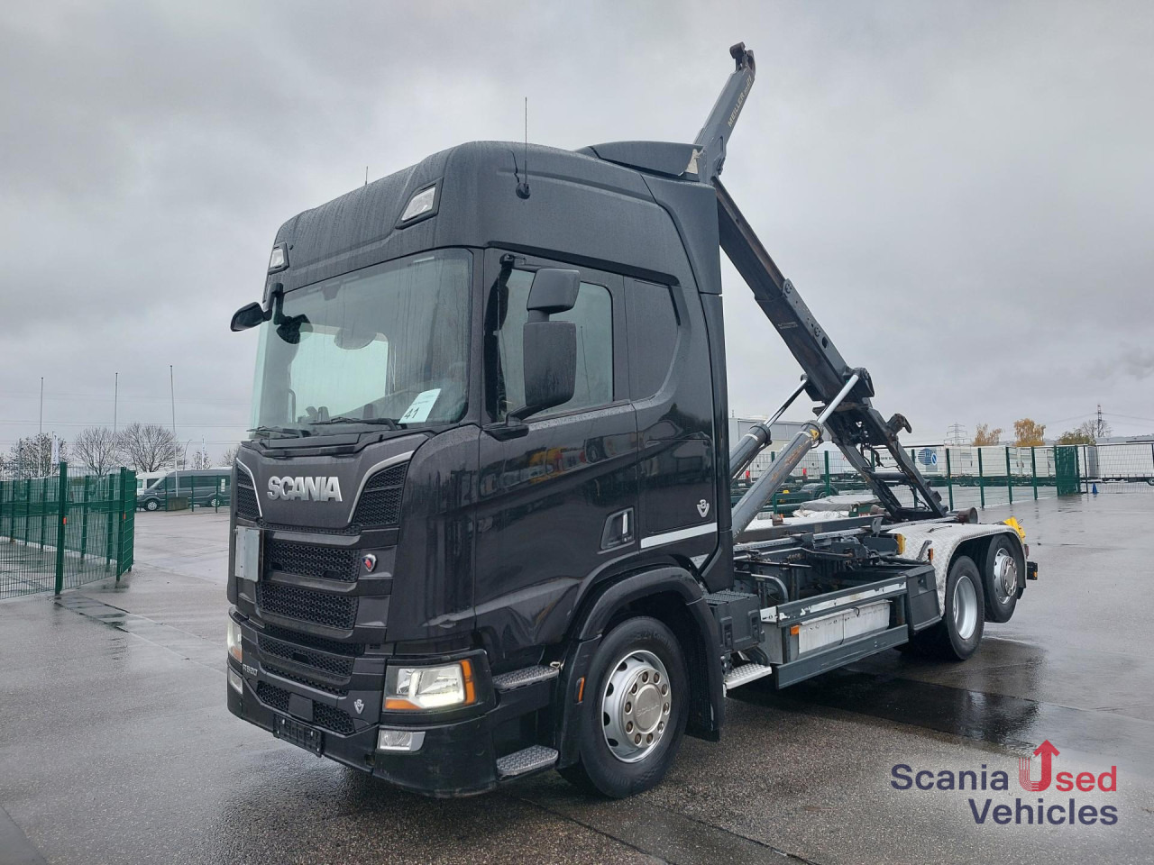 SCANIA R 520 B6x2*4NB V8 Meiler RK 21.65 - Kamion sa hidrauličnom kukom: slika 1 SCANIA R 520 B6x2*4NB V8 Meiler RK 21.65 - Kamion sa hidrauličnom kukom: slika 1
