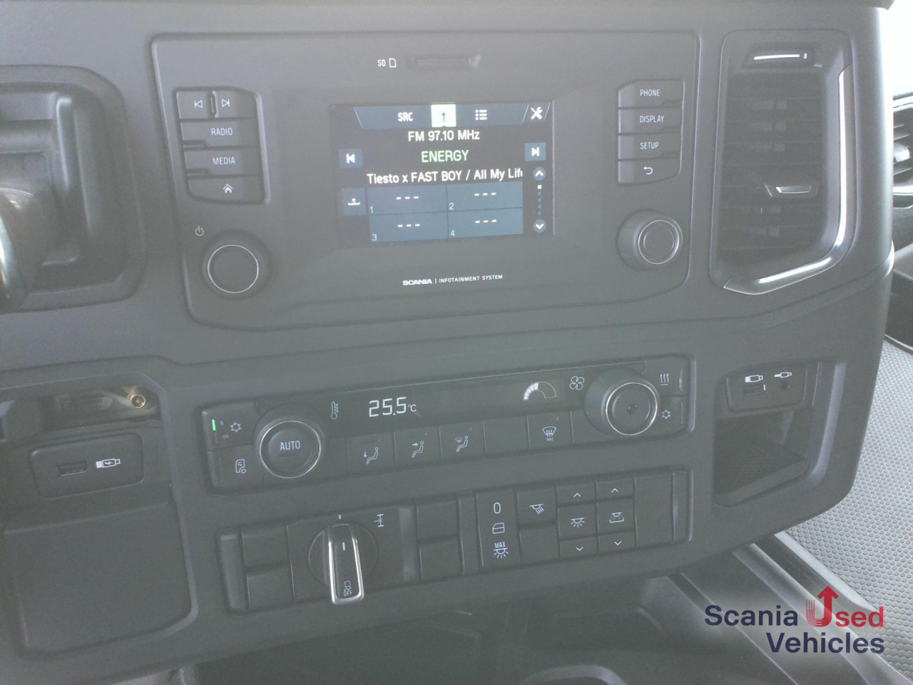 SCANIA R 410 A4x2NA - Leasing 989,00!!! - Tegljač: slika 3 SCANIA R 410 A4x2NA - Leasing 989,00!!! - Tegljač: slika 3