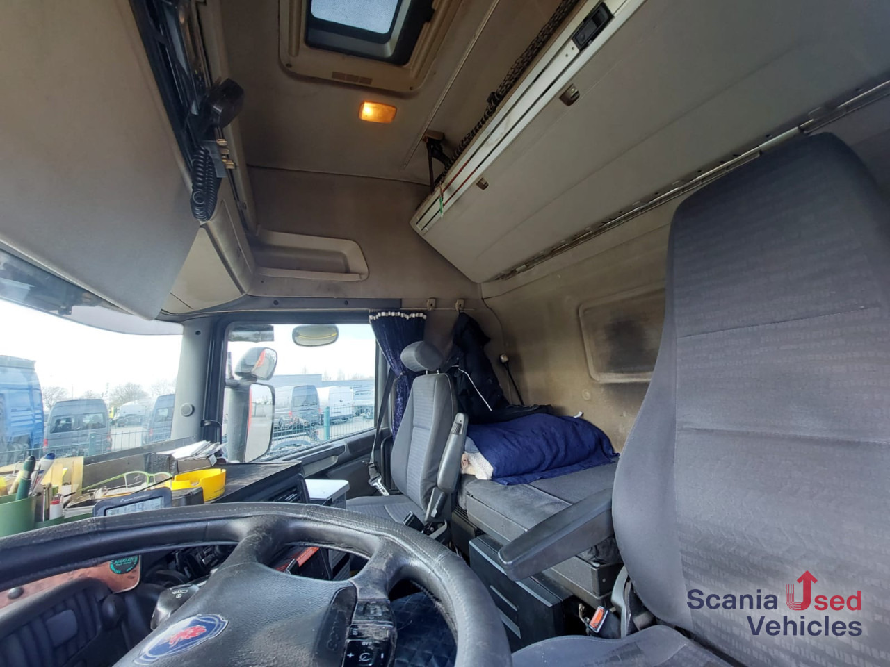 SCANIA R 420 LA4x2MEB Volumen MEGA Jumbo Vollluft - Tegljač: slika 4 SCANIA R 420 LA4x2MEB Volumen MEGA Jumbo Vollluft - Tegljač: slika 4