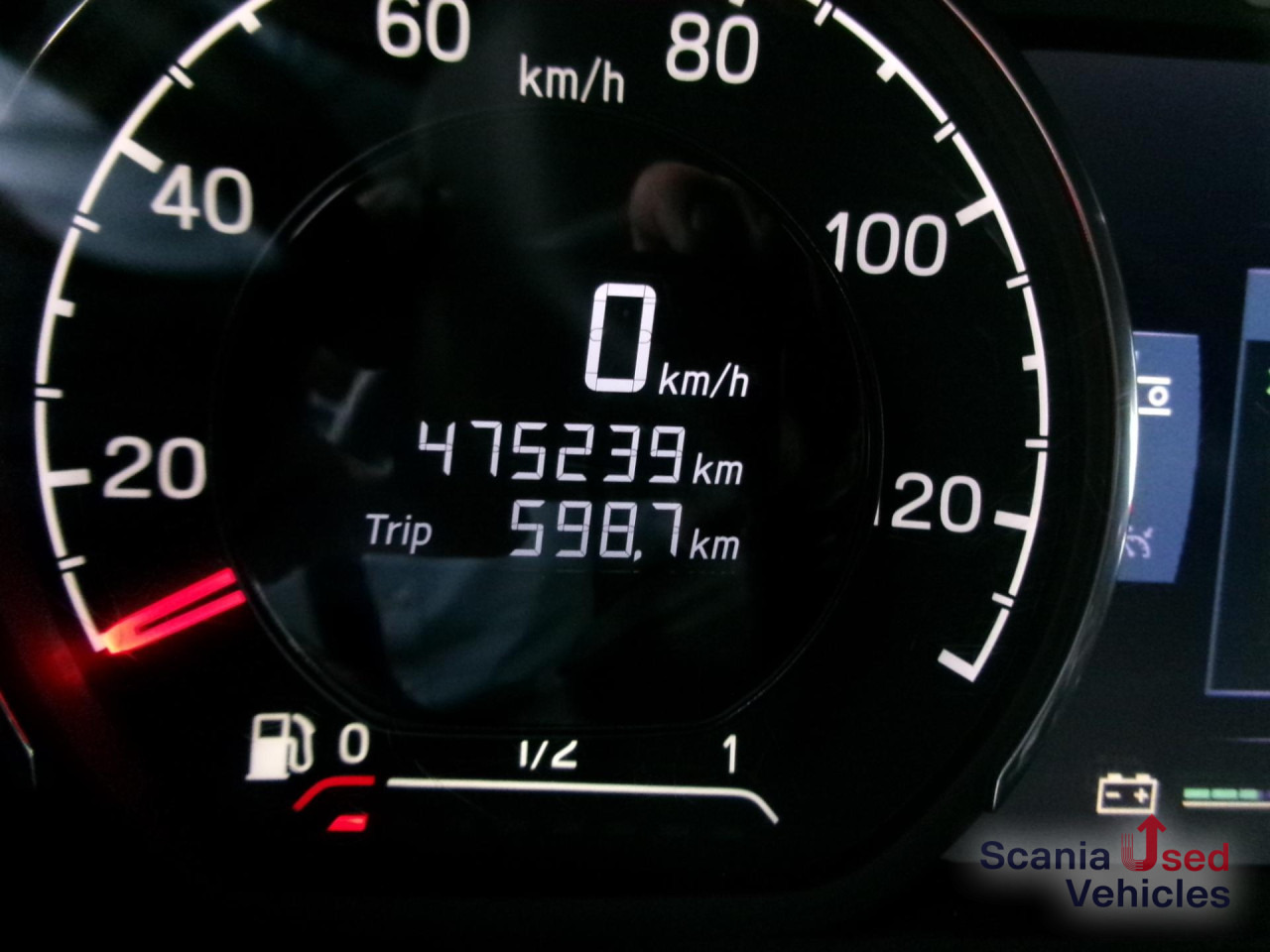 SCANIA R 450 A4x2EB 2 Tanks Standklima TOP!!! - Tegljač: slika 3 SCANIA R 450 A4x2EB 2 Tanks Standklima TOP!!! - Tegljač: slika 3
