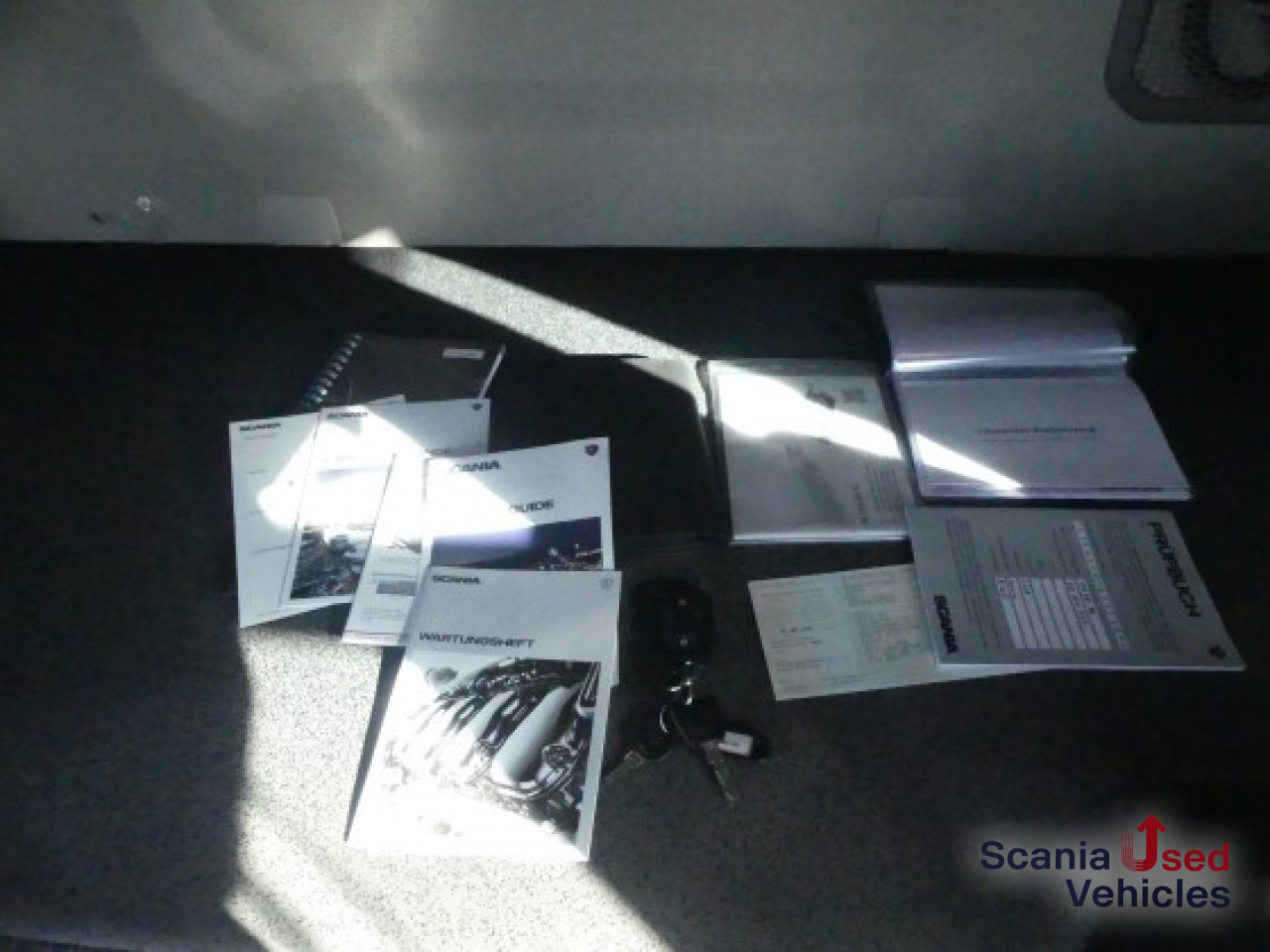 SCANIA R 460 A4x2NA Kipphydraulik New Dashboard - Tegljač: slika 5 SCANIA R 460 A4x2NA Kipphydraulik New Dashboard - Tegljač: slika 5