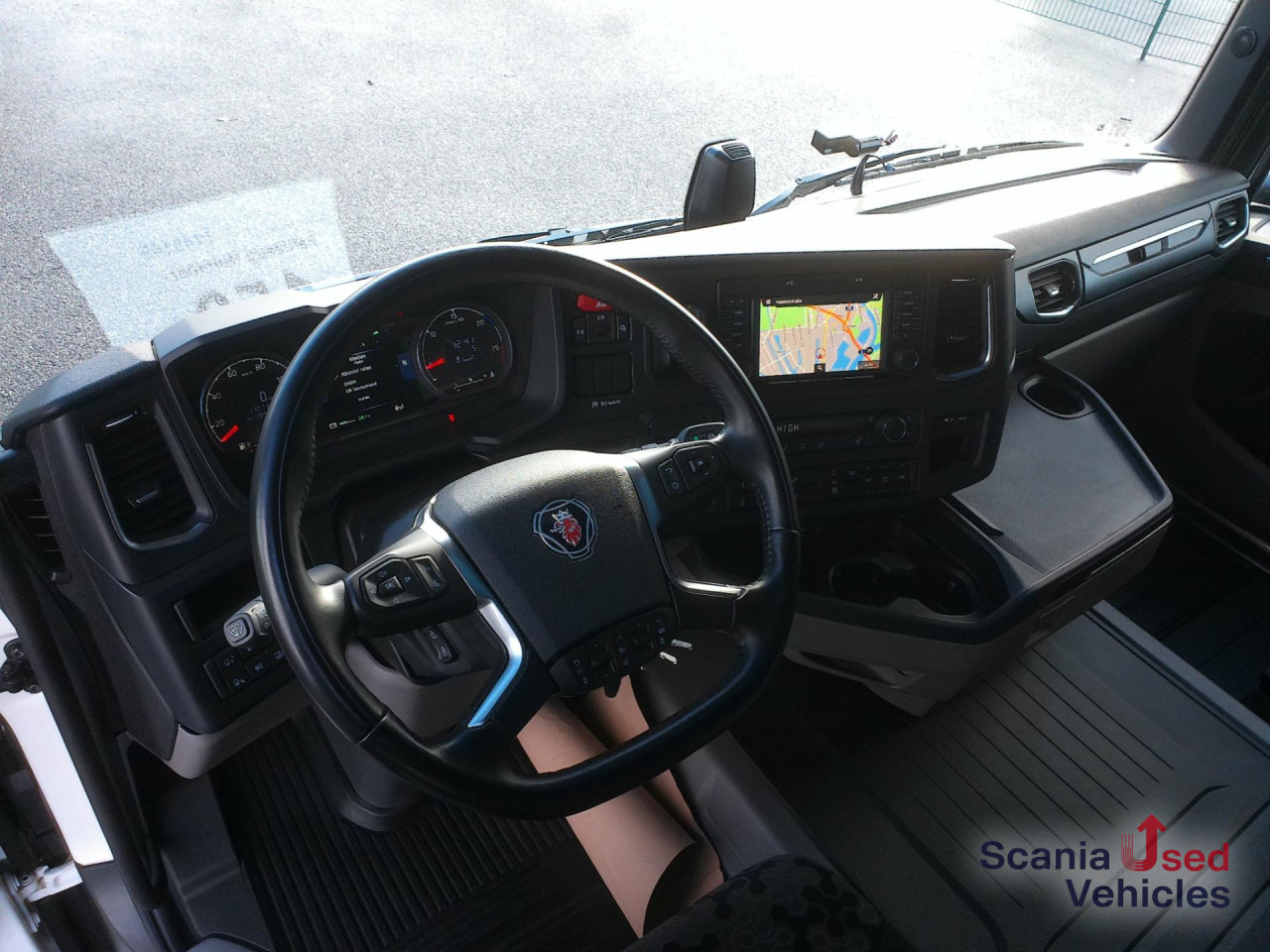 SCANIA R 460 A4x2NA Kipphydraulik - Tegljač: slika 2 SCANIA R 460 A4x2NA Kipphydraulik - Tegljač: slika 2