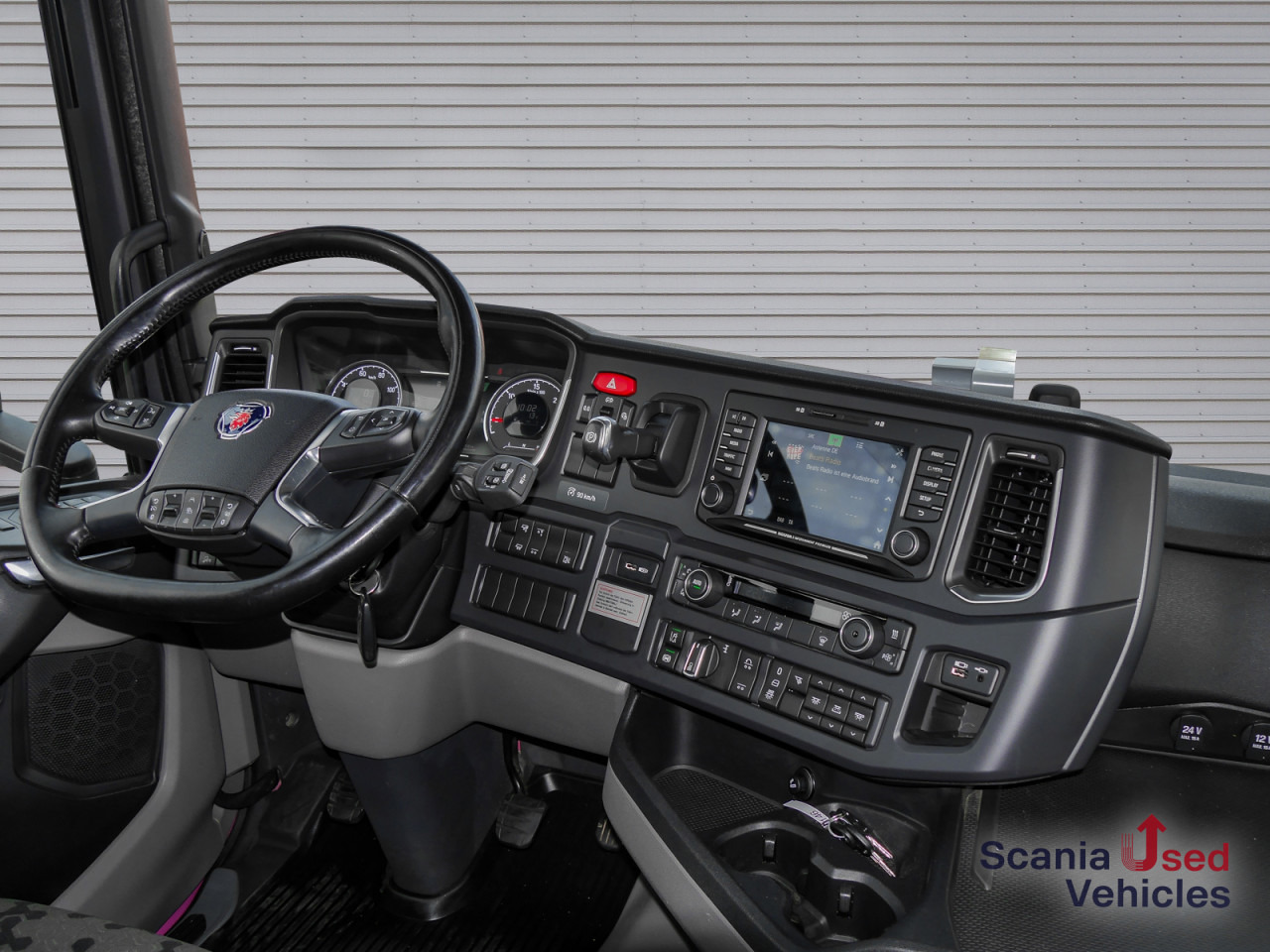 SCANIA R 410 B6x2*4NB - Pritsche / Plane / Hecktüren - - Kamion sa ceradom: slika 2 SCANIA R 410 B6x2*4NB - Pritsche / Plane / Hecktüren - - Kamion sa ceradom: slika 2