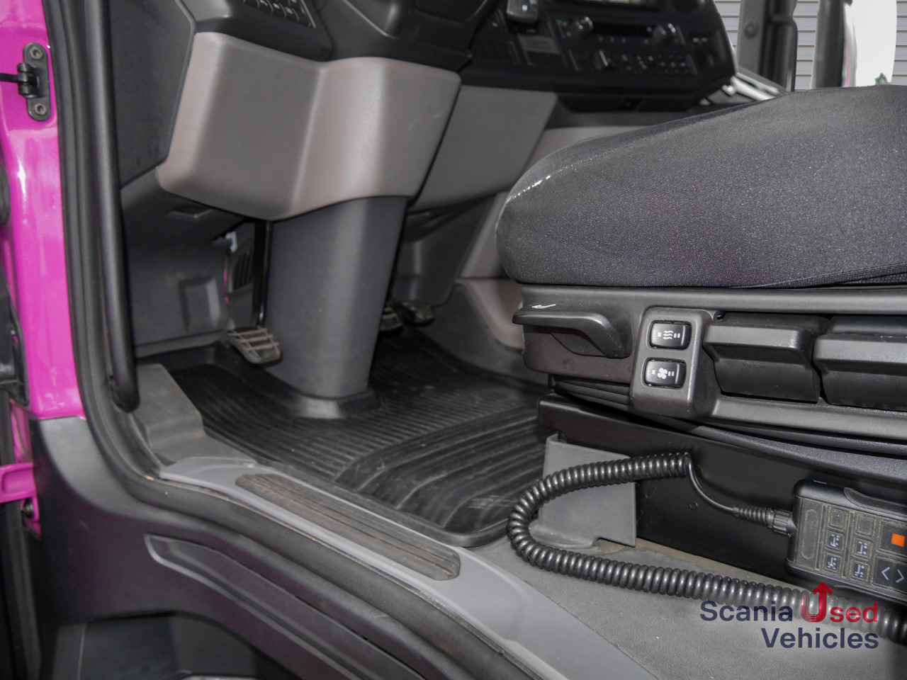 SCANIA R 410 B6x2*4NB - Pritsche / Plane / LBW - - Kamion sa ceradom: slika 5 SCANIA R 410 B6x2*4NB - Pritsche / Plane / LBW - - Kamion sa ceradom: slika 5