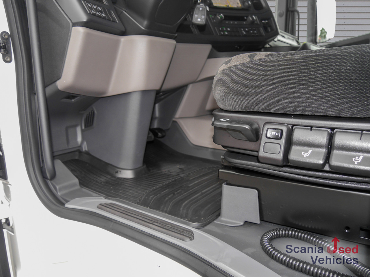 SCANIA R 460 A4x2EB - SUPER - - Tegljač: slika 3 SCANIA R 460 A4x2EB - SUPER - - Tegljač: slika 3