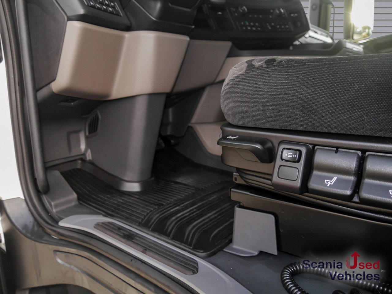 SCANIA R 460 A4x2EB - SUPER - - Tegljač: slika 4 SCANIA R 460 A4x2EB - SUPER - - Tegljač: slika 4