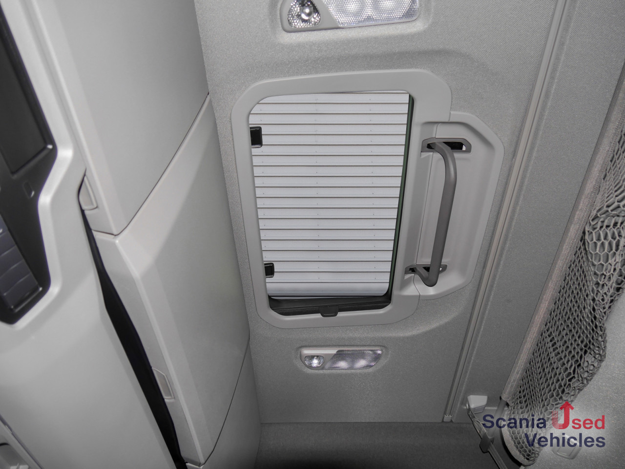 SCANIA R 460 A4x2EB - SUPER - - Tegljač: slika 2 SCANIA R 460 A4x2EB - SUPER - - Tegljač: slika 2