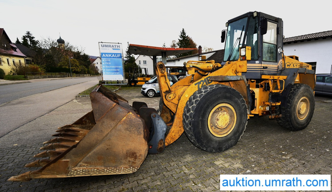 CASE 721 B - Utovarivač točkaš: slika 1 CASE 721 B - Utovarivač točkaš: slika 1