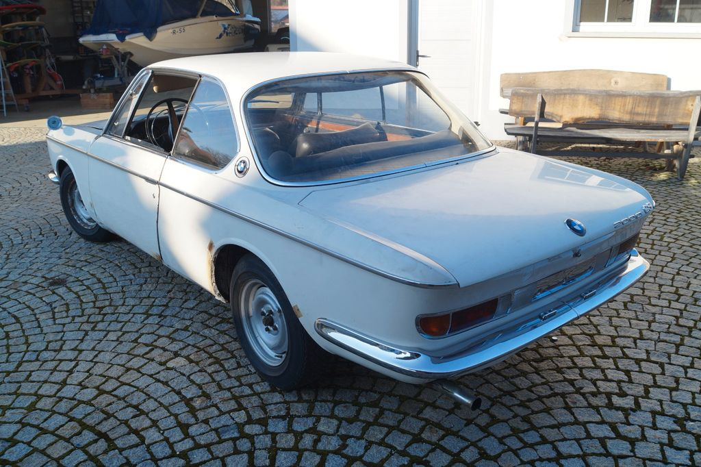 BMW 2000 CS - Automobil: slika 4 BMW 2000 CS - Automobil: slika 4