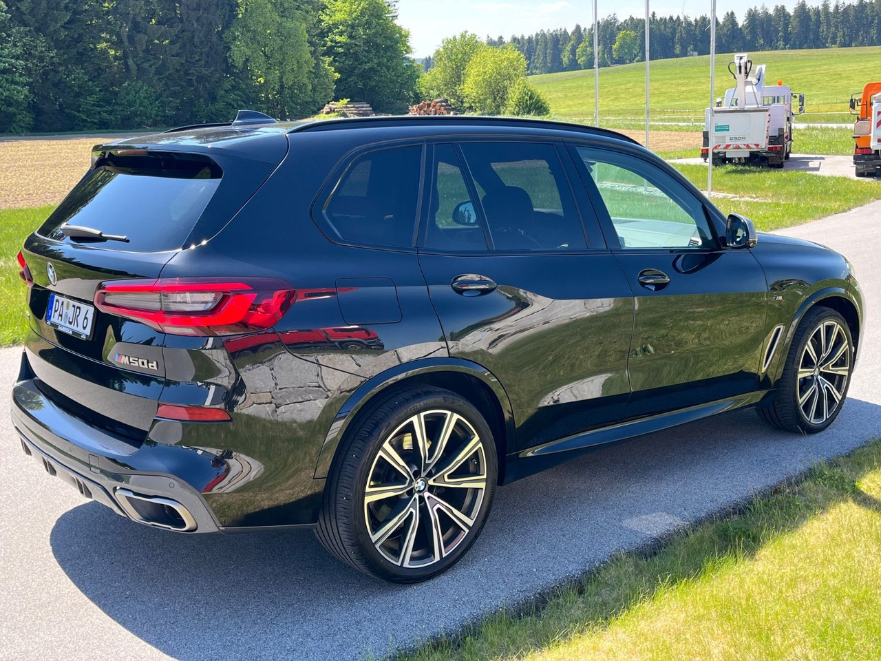 BMW X5 Baureihe X5 M50 d - SUVSUV: slika 4 BMW X5 Baureihe X5 M50 d - SUVSUV: slika 4