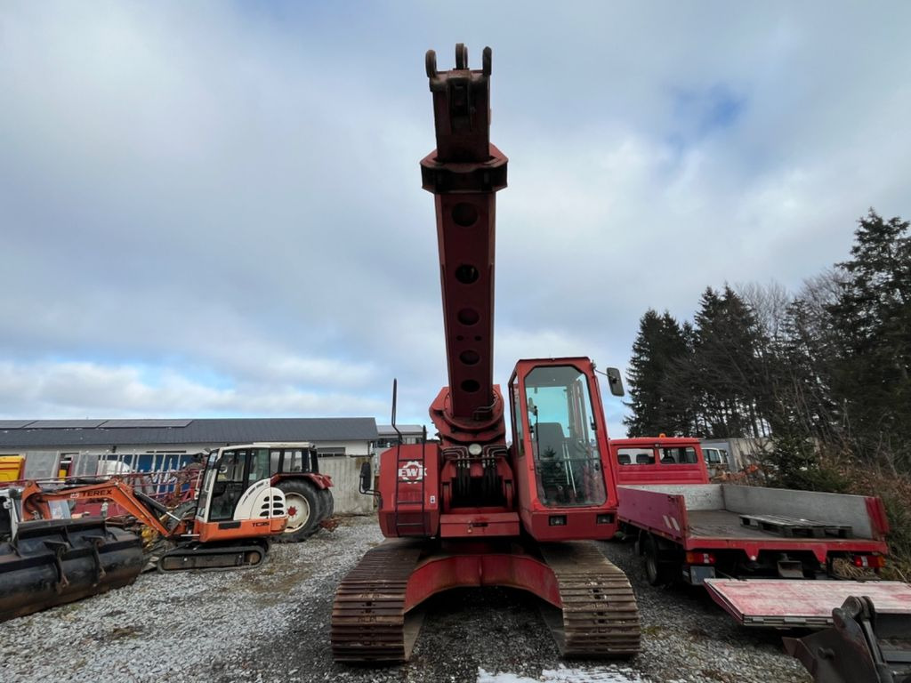 EWK TR 2212 Teleskopbagger EWK TR 2212 Teleskopbagger - Bager guseničar: slika 3 EWK TR 2212 Teleskopbagger EWK TR 2212 Teleskopbagger - Bager guseničar: slika 3