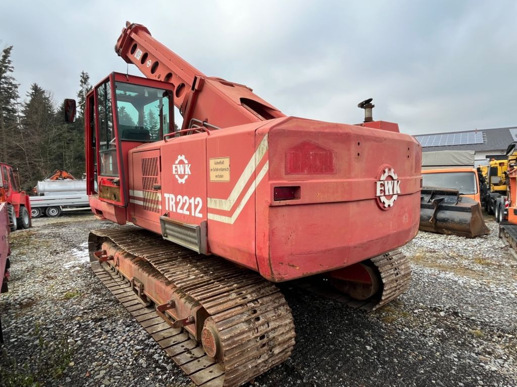 EWK TR 2212 Teleskopbagger EWK TR 2212 Teleskopbagger - Bager guseničar: slika 2 EWK TR 2212 Teleskopbagger EWK TR 2212 Teleskopbagger - Bager guseničar: slika 2