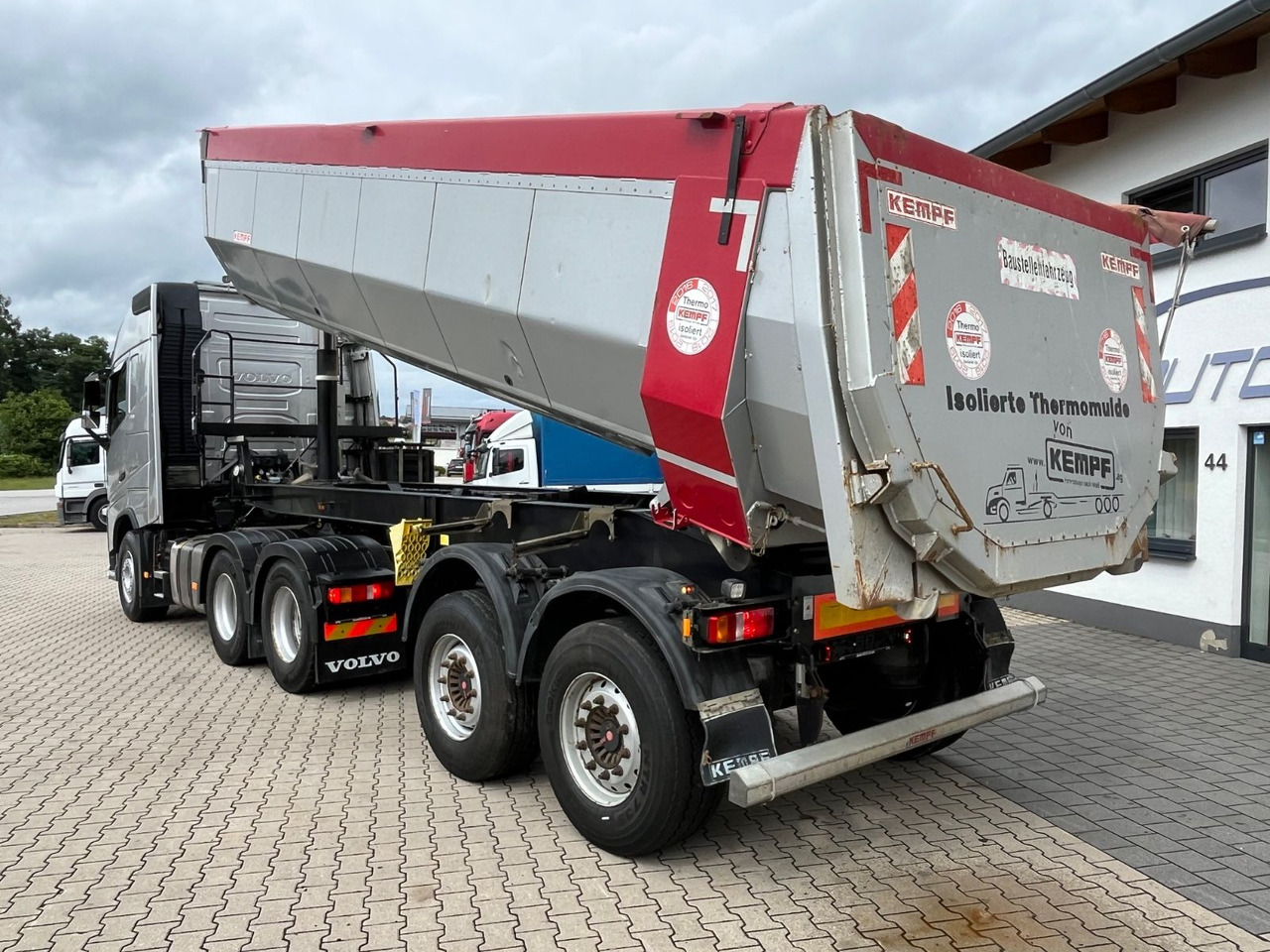 Volvo FH 540 6x4 mit Kempf Thermokippmulde - Tegljač: slika 2 Volvo FH 540 6x4 mit Kempf Thermokippmulde - Tegljač: slika 2
