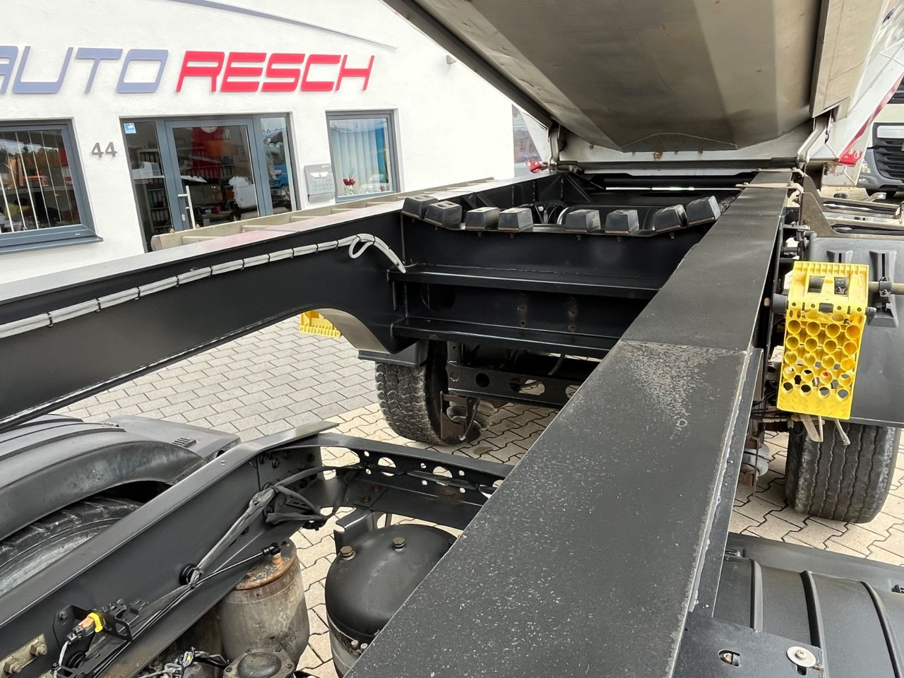 Volvo FH 540 6x4 mit Kempf Thermokippmulde - Tegljač: slika 5 Volvo FH 540 6x4 mit Kempf Thermokippmulde - Tegljač: slika 5
