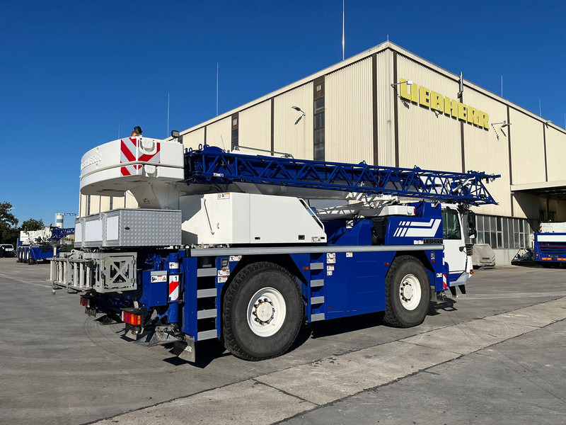 Liebherr LTM 1030-2.1 - Pokretni kran: slika 2 Liebherr LTM 1030-2.1 - Pokretni kran: slika 2