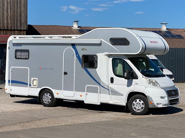 Dethleffs A 7071, Solar,SAT,AHK - Alkoven kamper: slika 1 Dethleffs A 7071, Solar,SAT,AHK - Alkoven kamper: slika 1