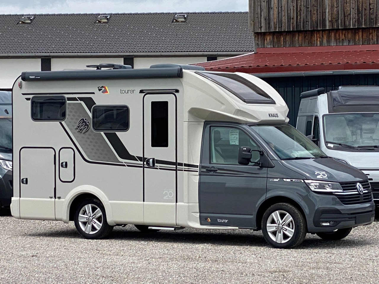 Knaus TOURER Vansation 500 MQ,4 Personen,AHK,slidebett - Poluintegrisani kamper: slika 1 Knaus TOURER Vansation 500 MQ,4 Personen,AHK,slidebett - Poluintegrisani kamper: slika 1