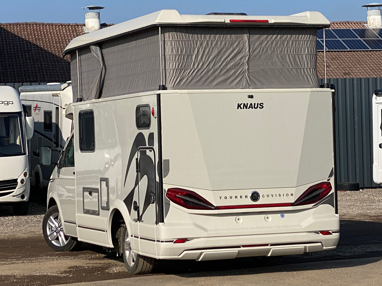 Knaus Tourer CUV 500 MQ CUVISION ohne Slide Bett - Poluintegrisani kamper: slika 5 Knaus Tourer CUV 500 MQ CUVISION ohne Slide Bett - Poluintegrisani kamper: slika 5