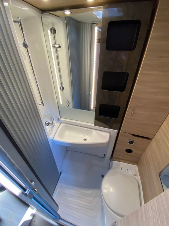 Poluintegrisani kamper Knaus Van TI PLUS Platinium Selection 650 MEG,Automat: slika 13