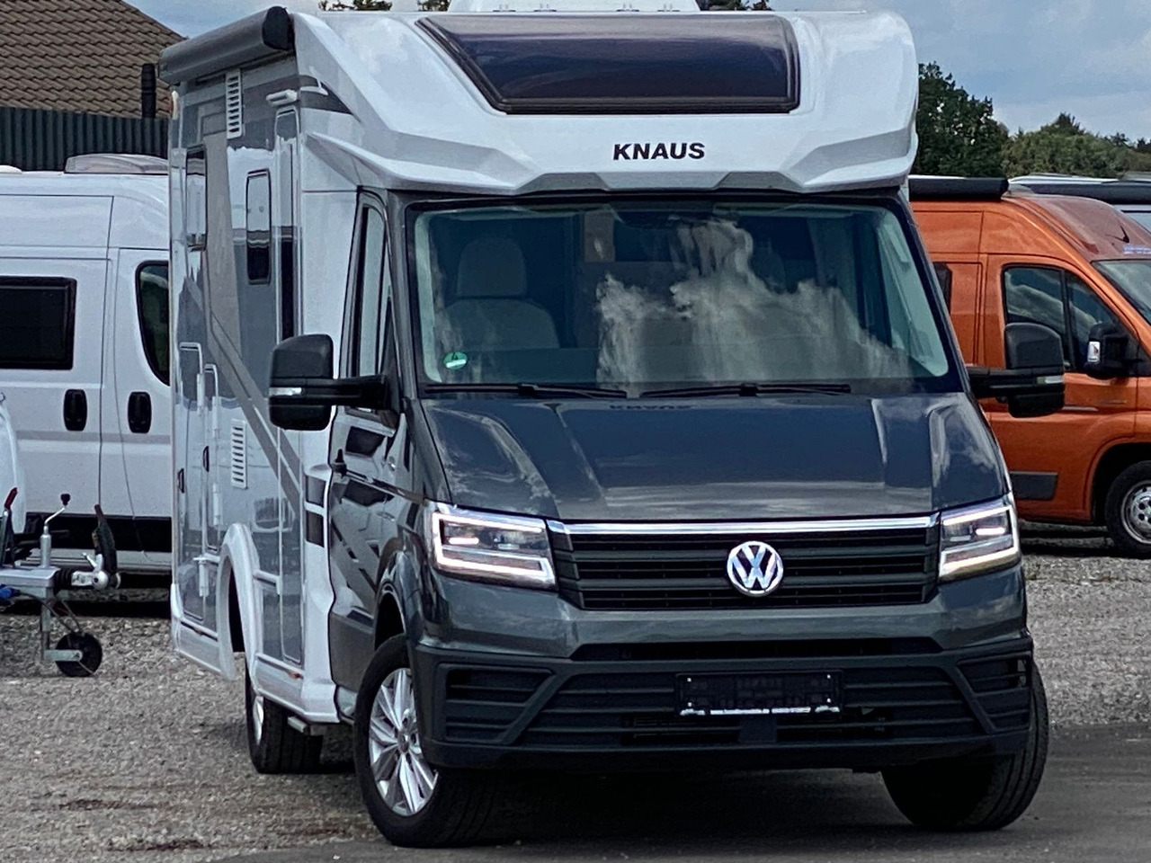 Knaus Van TI PLUS Platinium Selection 650 MEG,Automat - Poluintegrisani kamper: slika 4 Knaus Van TI PLUS Platinium Selection 650 MEG,Automat - Poluintegrisani kamper: slika 4