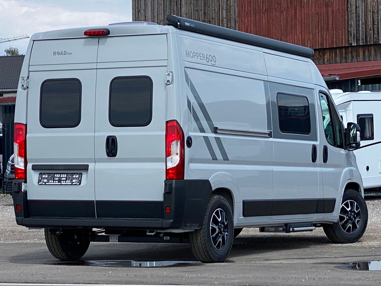 LMC INNOVAN 600 ,Dieselheizung,Modell 25 Skyroof - Kamp kombi: slika 5 LMC INNOVAN 600 ,Dieselheizung,Modell 25 Skyroof - Kamp kombi: slika 5